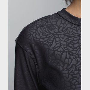 🎁 SOLD • Lululemon • Departure Petal Camo Top